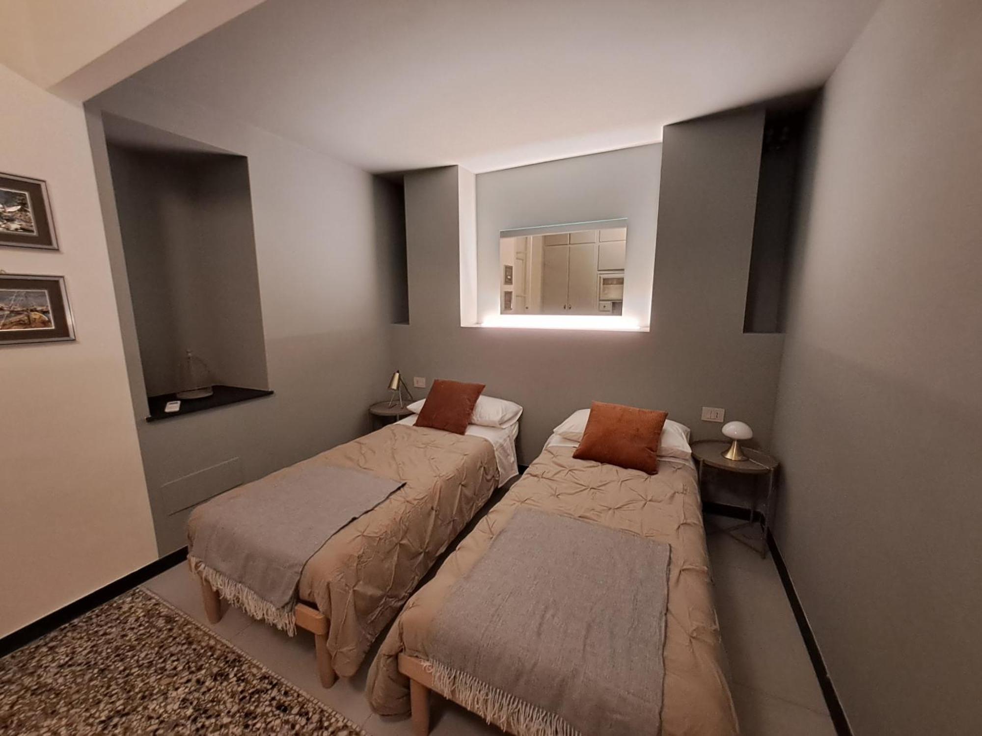 L'Alcova B&B, A Due Passi Dal Centro Genua Exteriör bild